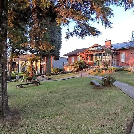 Gramado Hostel エクステリア 写真
